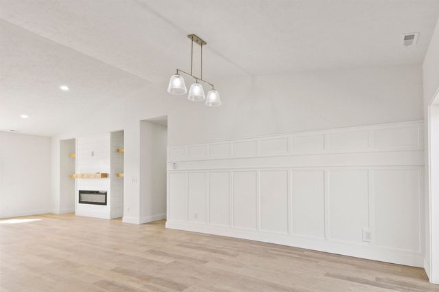 11351 Lakeshore Drive, Hanover Twp, MI 49620