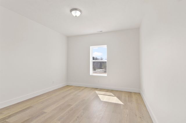 11351 Lakeshore Drive, Hanover Twp, MI 49620