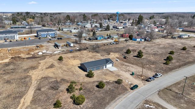 11351 Lakeshore Drive, Hanover Twp, MI 49620