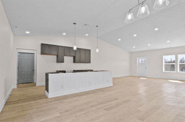 11351 Lakeshore Drive, Hanover Twp, MI 49620