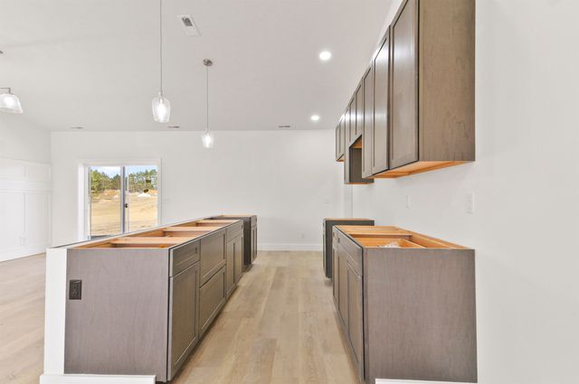 11351 Lakeshore Drive, Hanover Twp, MI 49620