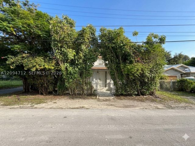 101 NE 60th St 1, Miami, FL 33137