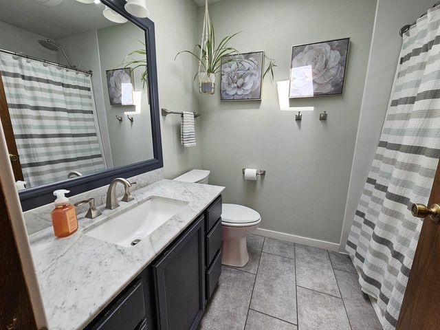 634 Naragansett Avenue, Baraboo, WI 53913
