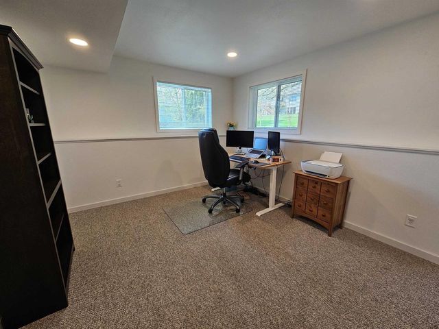 634 Naragansett Avenue, Baraboo, WI 53913