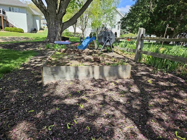 634 Naragansett Avenue, Baraboo, WI 53913