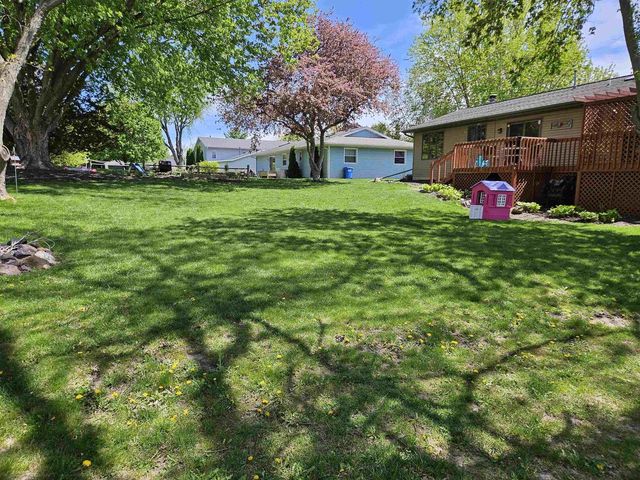 634 Naragansett Avenue, Baraboo, WI 53913