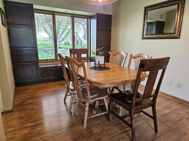 634 Naragansett Avenue, Baraboo, WI 53913