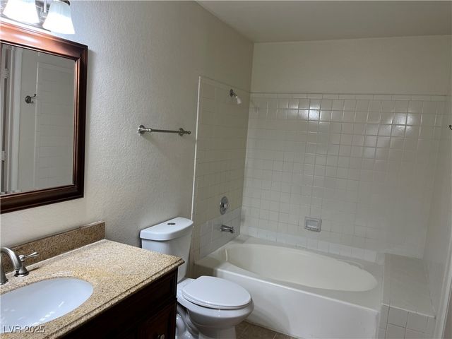 2842 BRIAR KNOLL Drive, Henderson, NV 89074