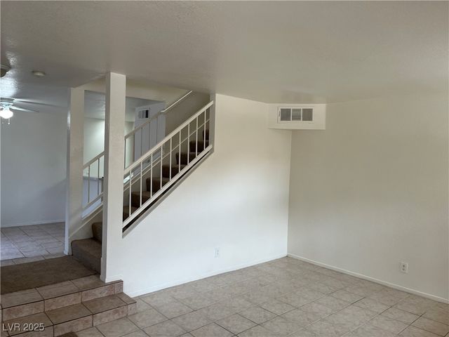 2842 BRIAR KNOLL Drive, Henderson, NV 89074