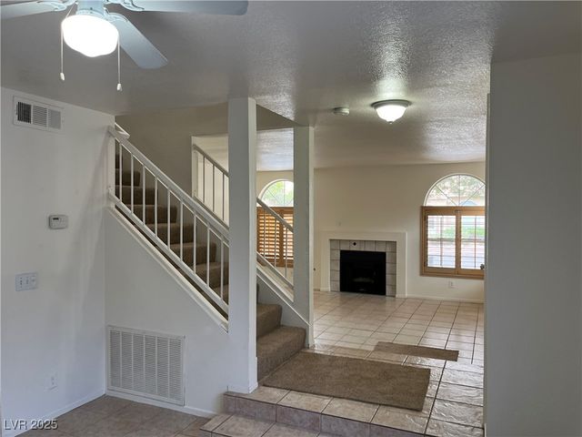 2842 BRIAR KNOLL Drive, Henderson, NV 89074