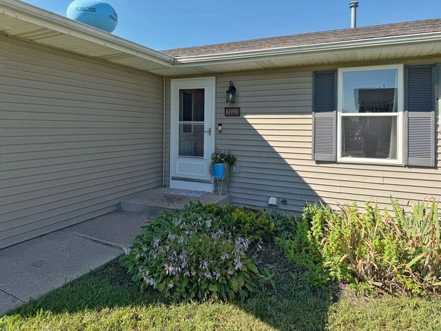 10990 LINDEN BLOSSOM Lane, Roscoe, IL 61073