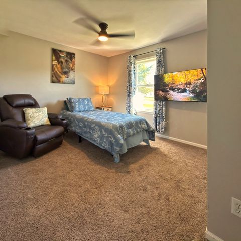 10990 LINDEN BLOSSOM Lane, Roscoe, IL 61073