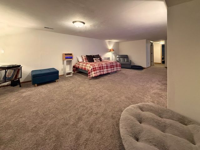 10990 LINDEN BLOSSOM Lane, Roscoe, IL 61073