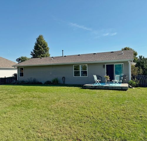 10990 LINDEN BLOSSOM Lane, Roscoe, IL 61073