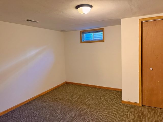 10990 LINDEN BLOSSOM Lane, Roscoe, IL 61073