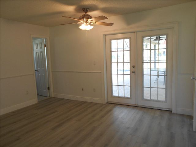 3980 NW 114th Avenue, Coral Springs, FL 33065