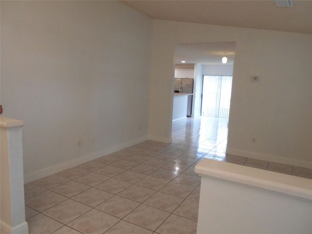 3980 NW 114th Avenue, Coral Springs, FL 33065