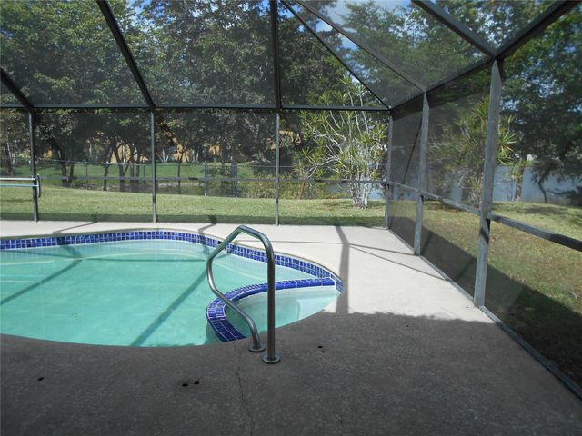 3980 NW 114th Avenue, Coral Springs, FL 33065