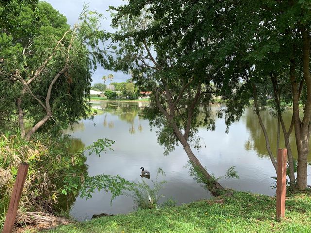 3980 NW 114th Avenue, Coral Springs, FL 33065