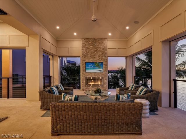 271 3rd ST W, Bonita Springs, FL 34134