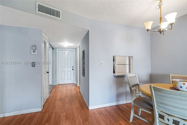 8821 Sunrise Lakes Blvd 102, Sunrise, FL 33322