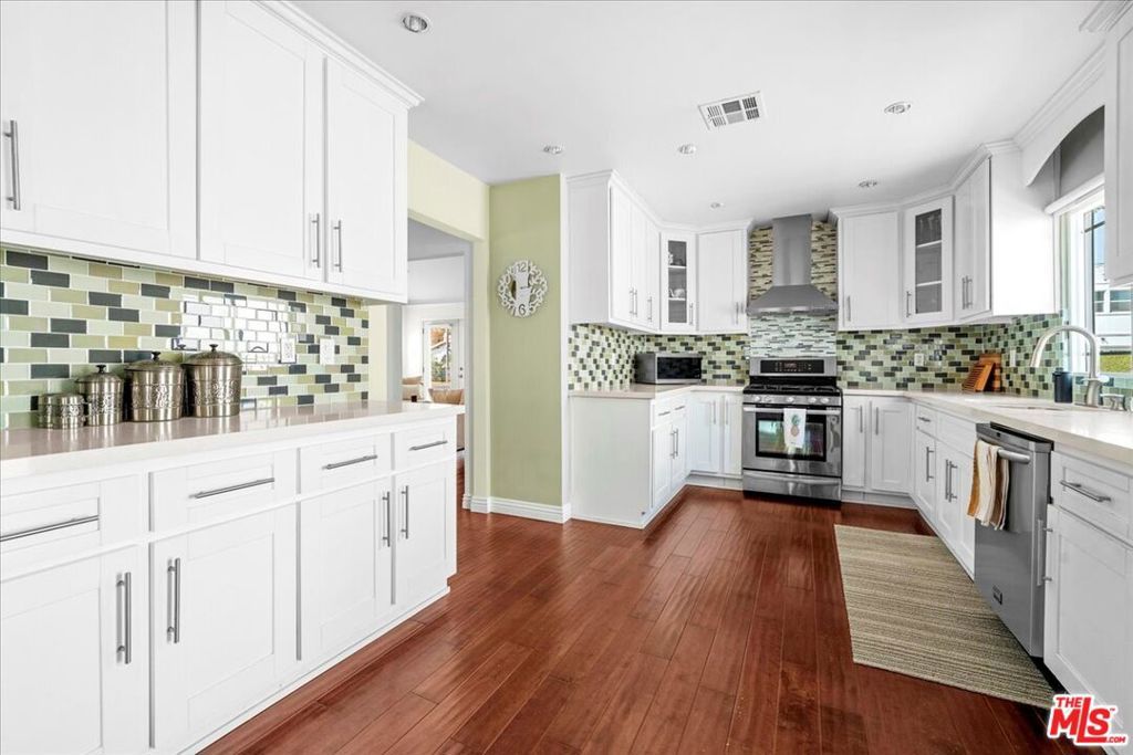 property-img