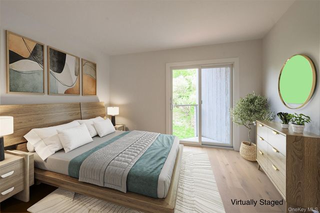 29 Fairway Place 6, Montauk, NY 11954