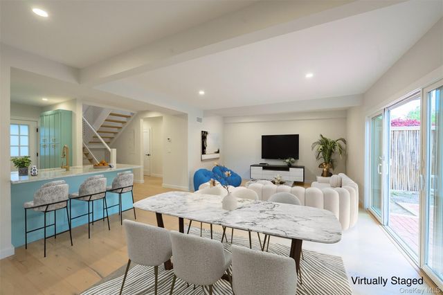 29 Fairway Place 6, Montauk, NY 11954