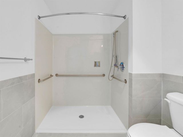 2130 NW 37th Street, Miami, FL 33142