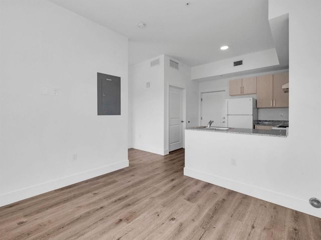 2130 NW 37th Street, Miami, FL 33142
