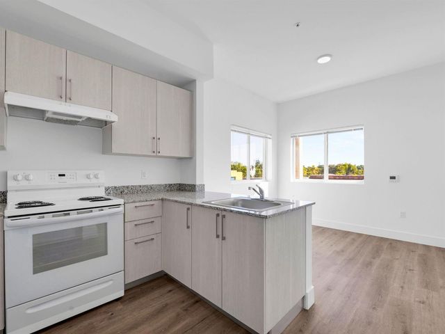 2130 NW 37th Street, Miami, FL 33142