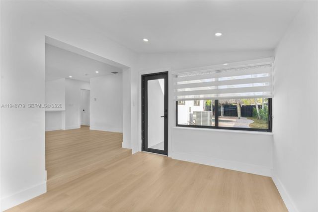 19831 Gulfstream Rd, Cutler Bay, FL 33157