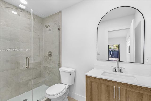 19831 Gulfstream Rd, Cutler Bay, FL 33157