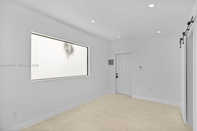 19831 Gulfstream Rd, Cutler Bay, FL 33157