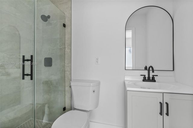 19831 Gulfstream Rd, Cutler Bay, FL 33157