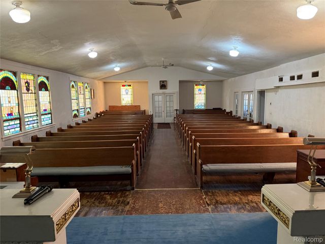 13509 Mackay Street, Detroit, MI 48212