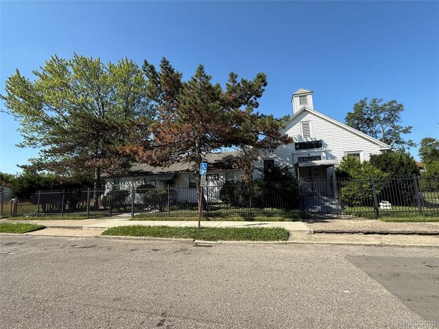 13509 Mackay Street, Detroit, MI 48212