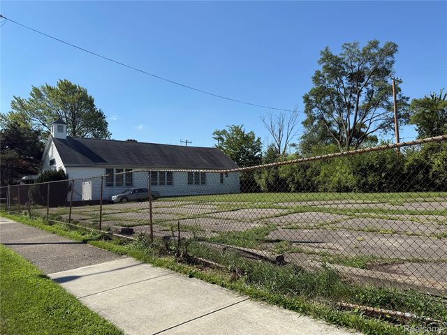 13509 Mackay Street, Detroit, MI 48212