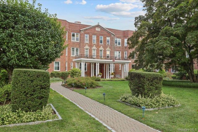 101 Old Mamaroneck Road 3C7, White Plains, NY 10605