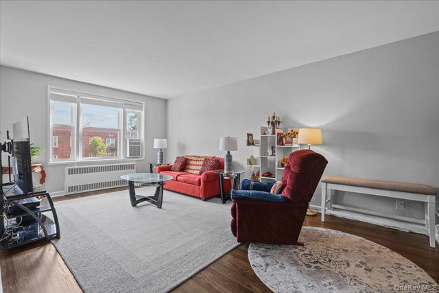 101 Old Mamaroneck Road 3C7, White Plains, NY 10605