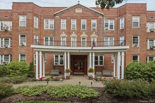 101 Old Mamaroneck Road 3C7, White Plains, NY 10605