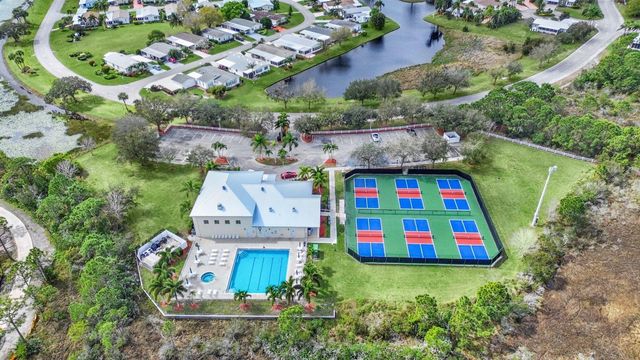 8201 Cinnamon Lane, Port St. Lucie, FL 34952