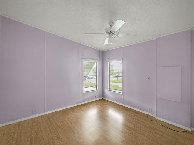 8201 Cinnamon Lane, Port St. Lucie, FL 34952