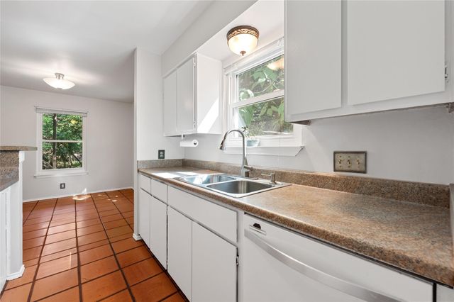 10006 Wildflower LN A, Austin, TX 78733