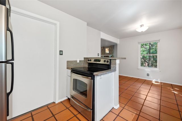 10006 Wildflower LN A, Austin, TX 78733