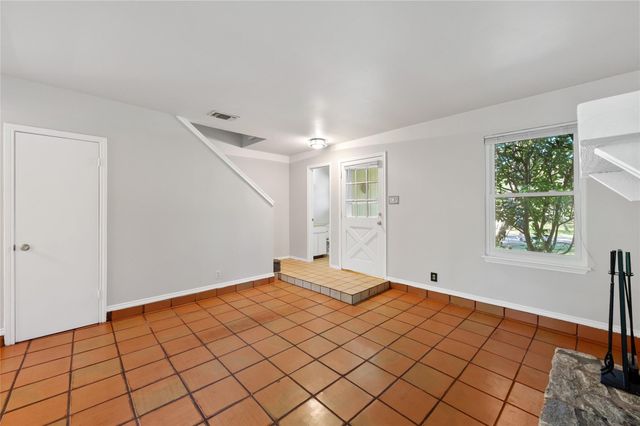 10006 Wildflower LN A, Austin, TX 78733