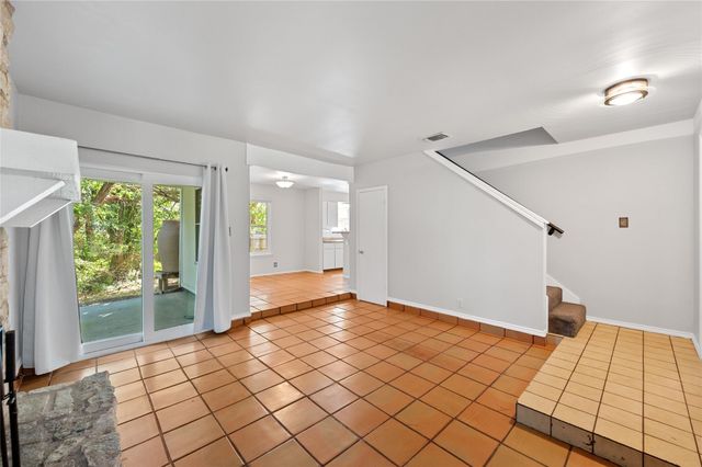 10006 Wildflower LN A, Austin, TX 78733