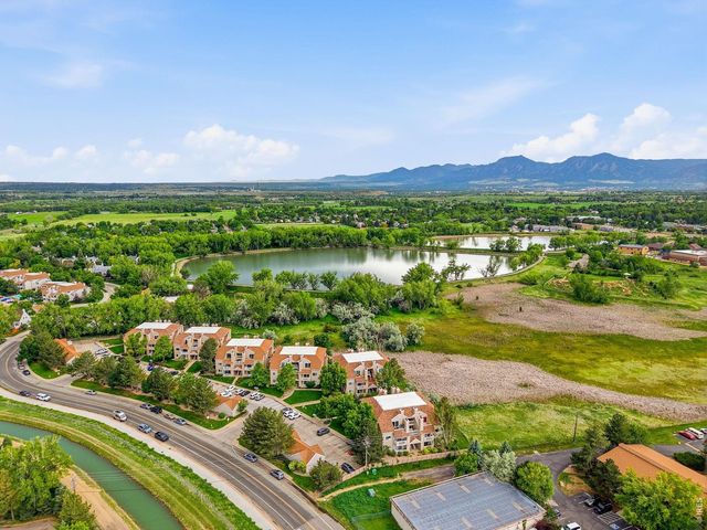 4985 Twin Lakes Rd 94, Boulder, CO 80301