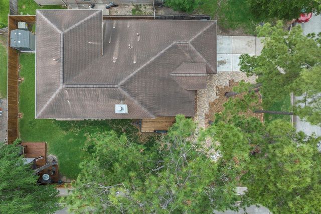 18903 Candlecreek Drive, Spring, TX 77388
