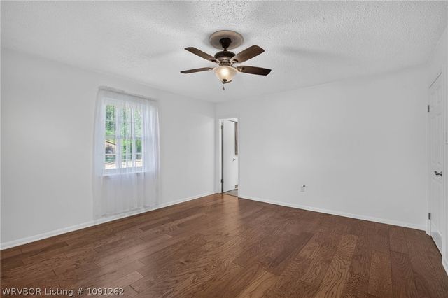 1003 4th Terrace, Barling, AR 72923